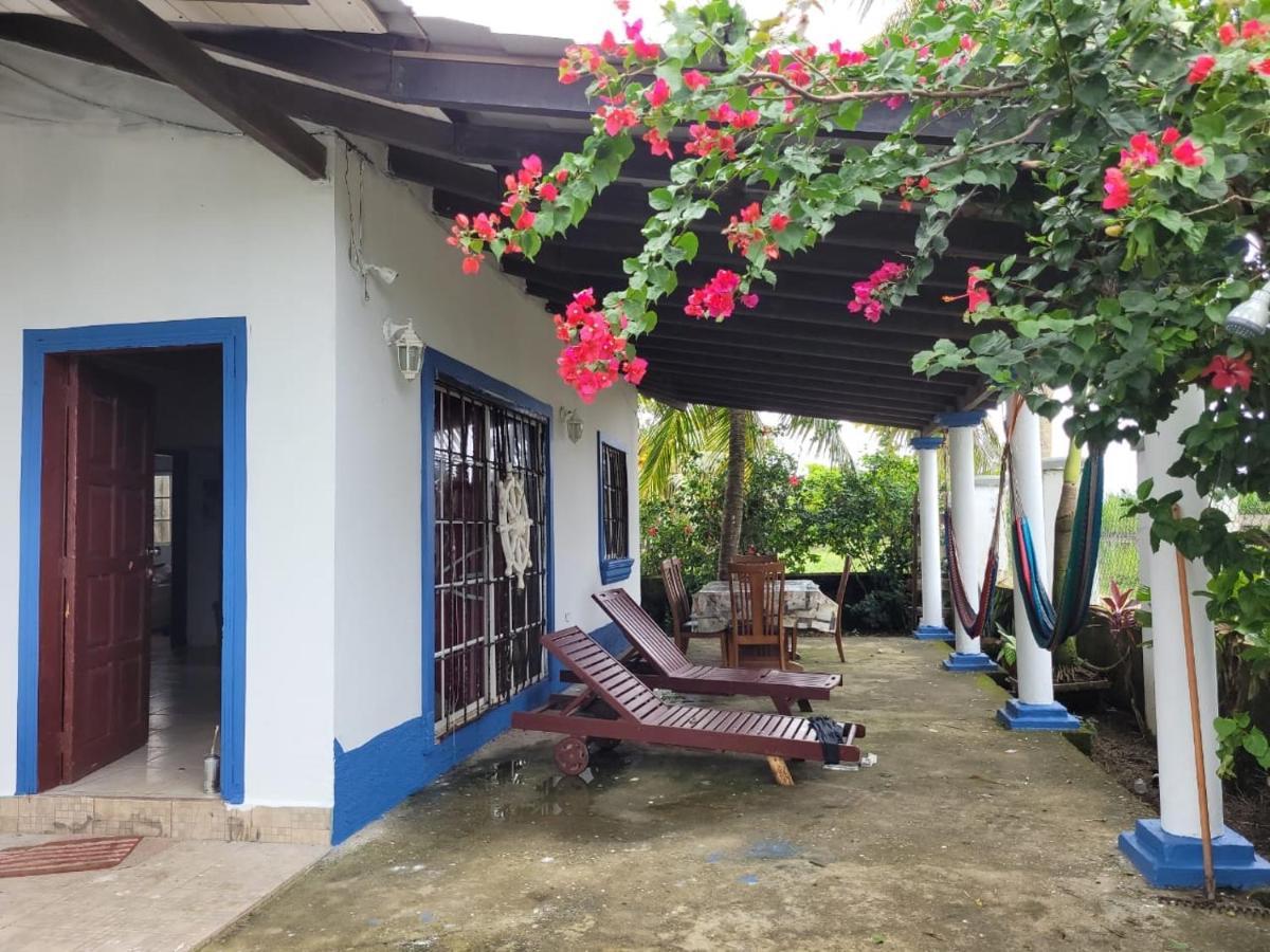 Hostal Rudy'S Beach Puerto Cortés Exterior foto